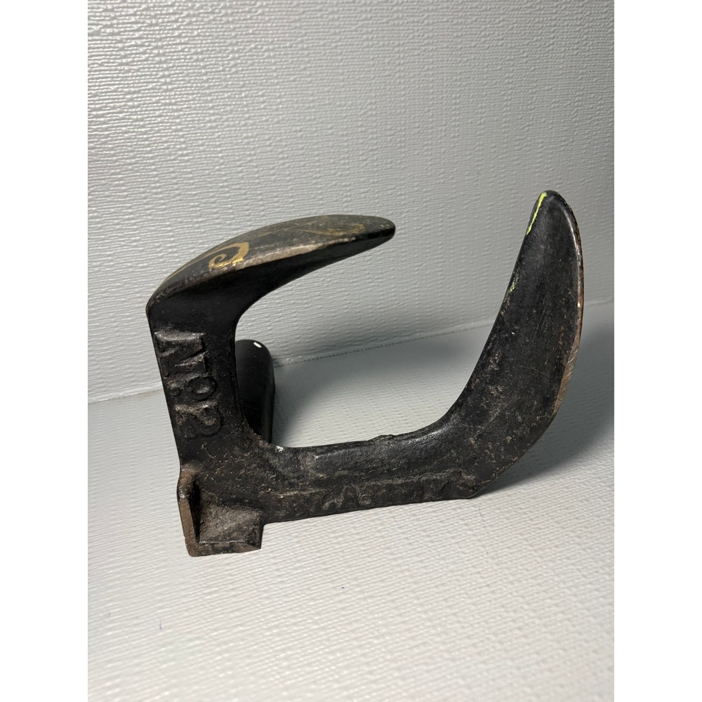 Antique Paragon N82 Cast Iron Cobbler Shoe Last Vintage Industrial Decor Black